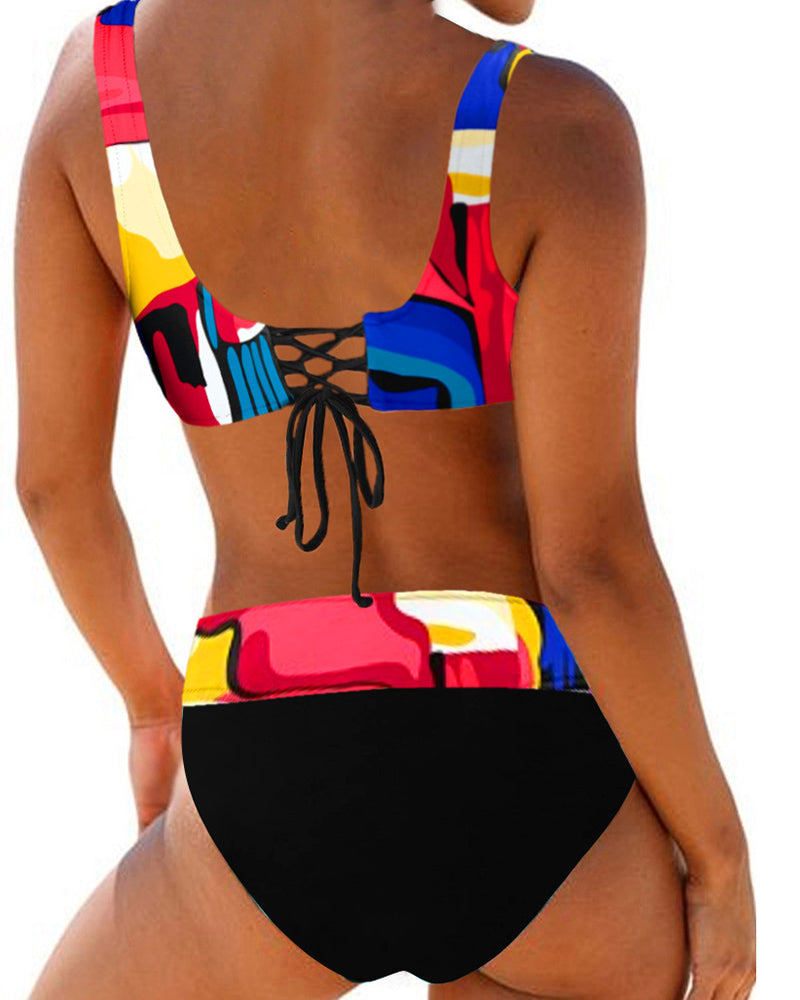 Eva – Bikini colorido y alegre
