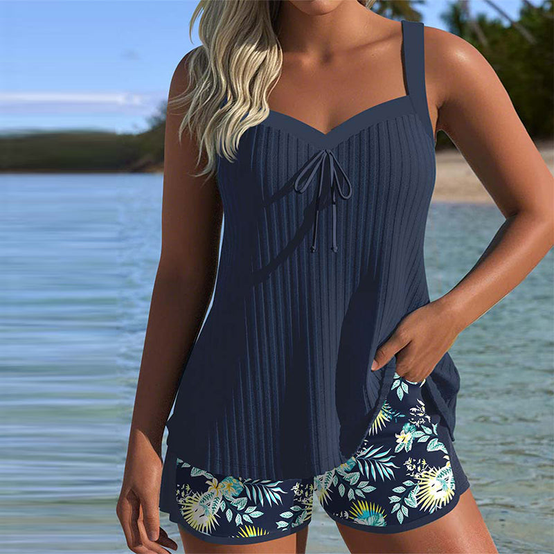 Lana® | Tankini a rayas con short de playa de dos piezas